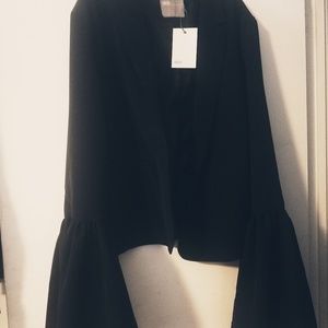 Black Bell-Sleeve Blazer